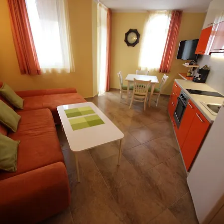 Apartment Menada Atrium