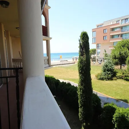 Menada Atrium Apartmán Elenite