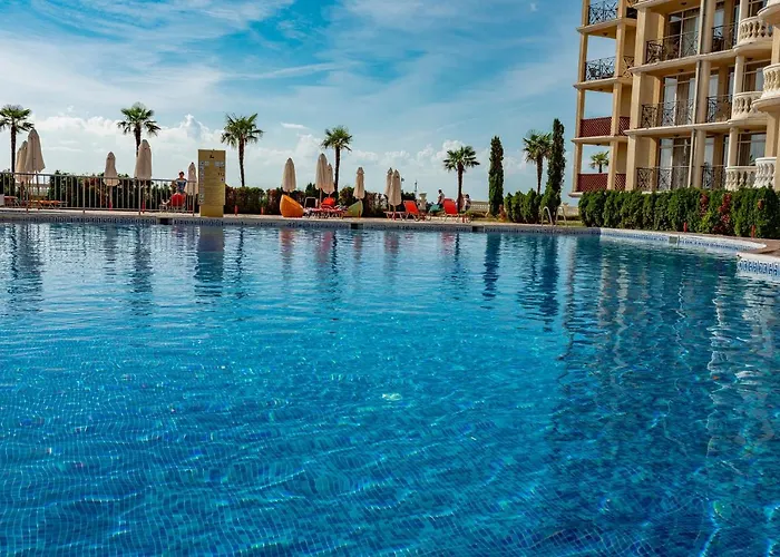 Menada Atrium 公寓 埃勒尼特