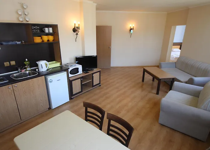 Menada Atrium * 埃勒尼特