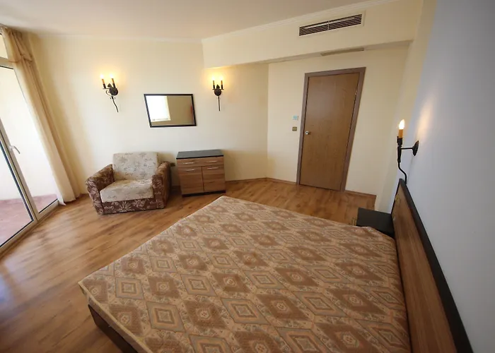 Menada Atrium 公寓