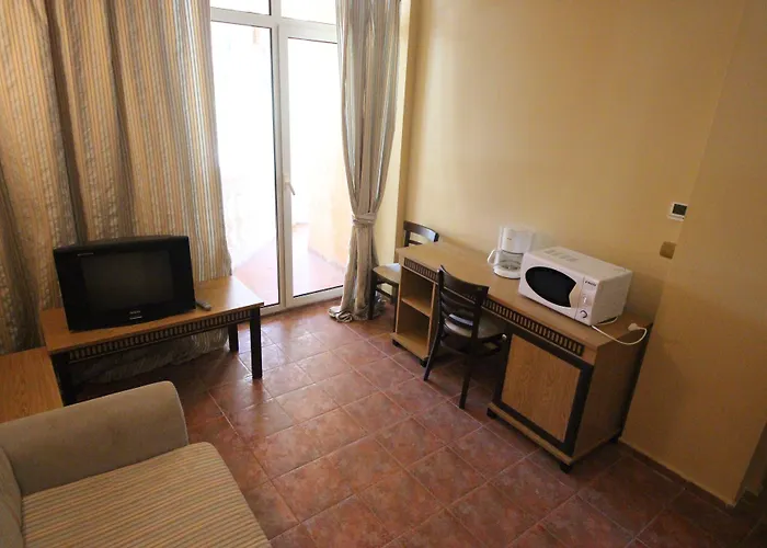 公寓 Menada Atrium *