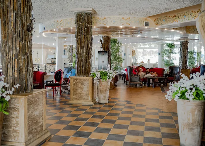 Menada Atrium * 埃勒尼特